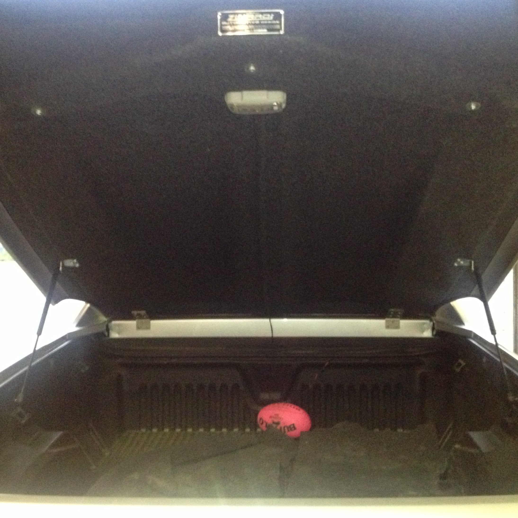 LED Battery Interior Light Ute Lid Hard Top Tonneau Cover for Fibreglass Lids with Carpet Underneath