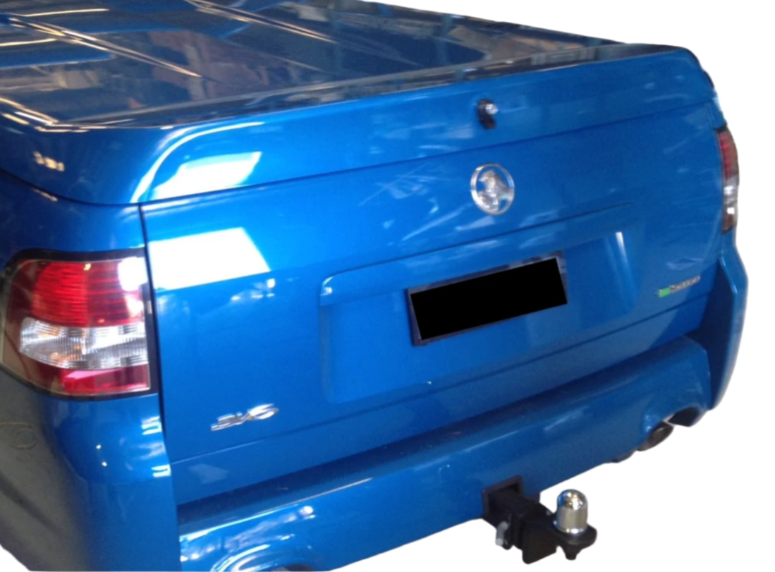 VE VF Commodore 25mm Female Hinge & Pins Fitment on Ute for EGR Ute Lid with Shiny Black Plastic Underneath Kit-D